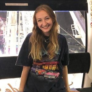 Meet your Posher, Lydia